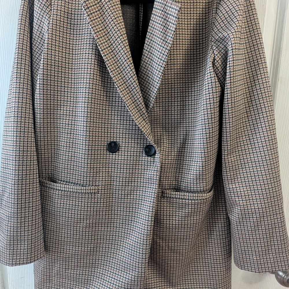 Anthropologie Double-Breasted Houndstooth Blazer in Beige and Black